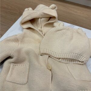 GAP Cream Knit Baby Sweater and Hat Set